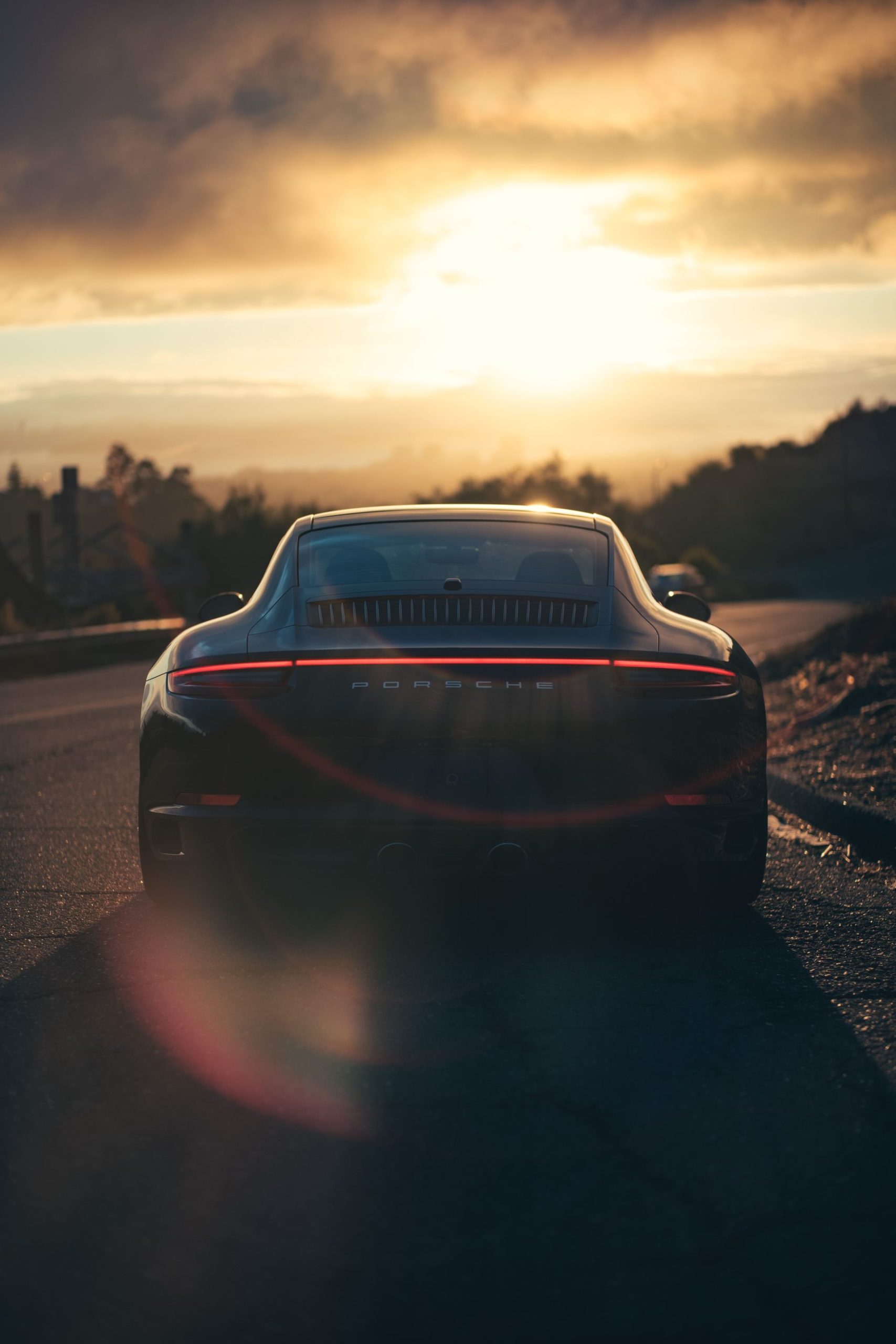 Porsche im Sonnenuntergang